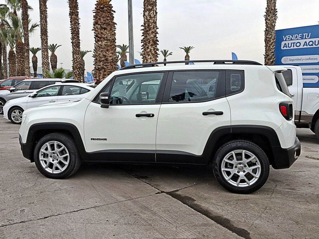 Jeep Renegade — foto 8 de 20