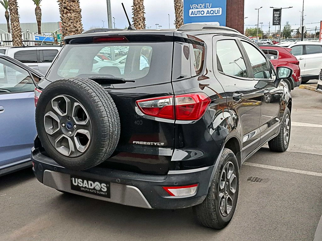 Ford Ecosport — foto 5 de 16