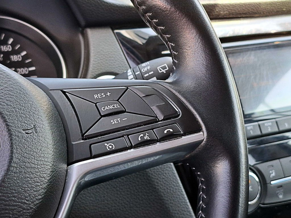 Nissan Qashqai — foto 16 de 19