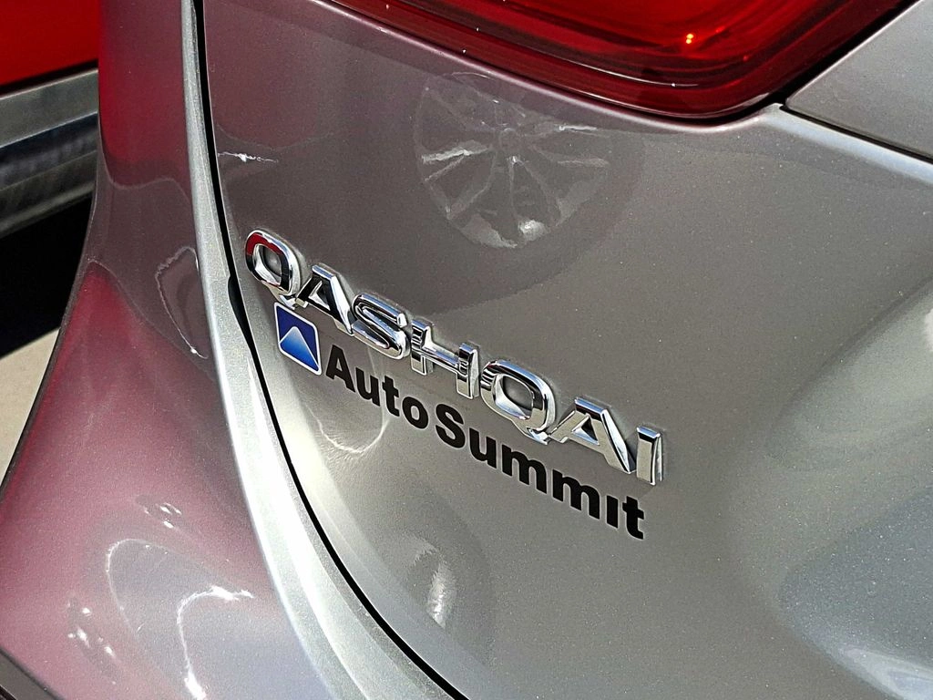Nissan Qashqai — foto 7 de 19