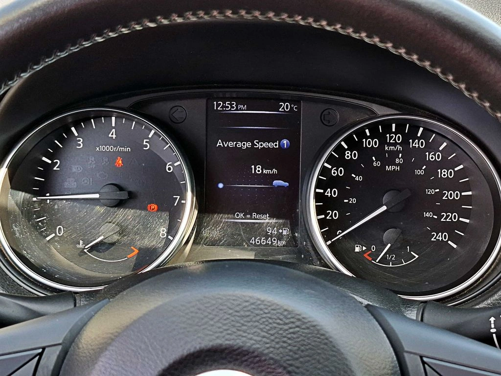 Nissan Qashqai — foto 15 de 19