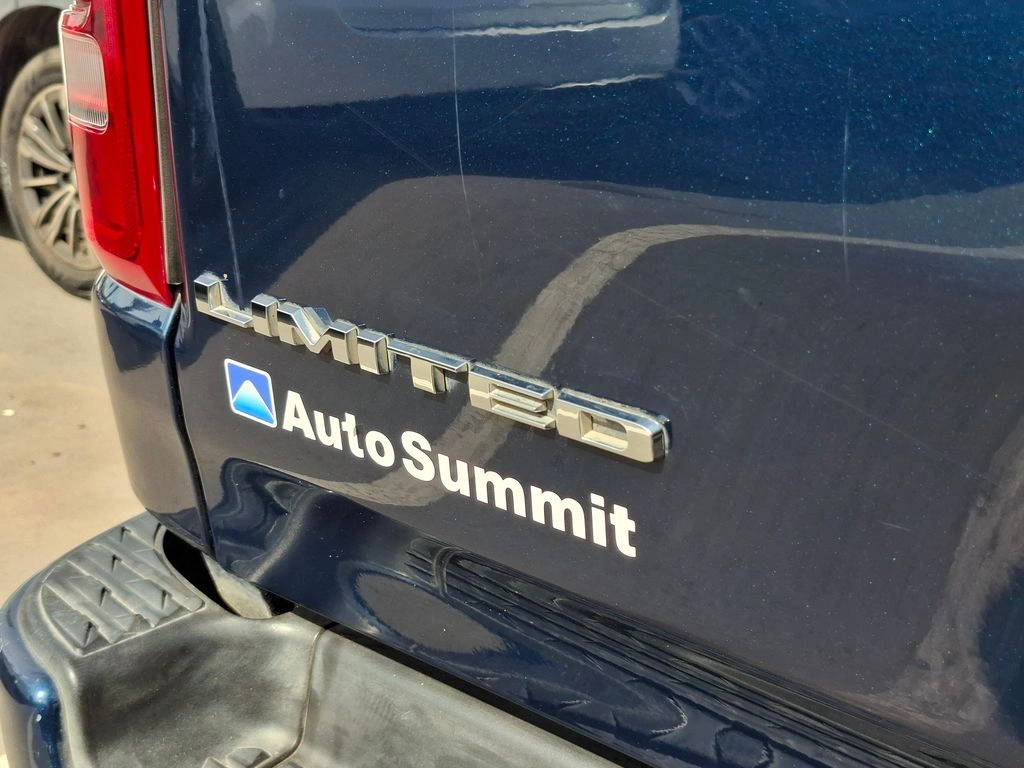 RAM 1500 — foto 8 de 19