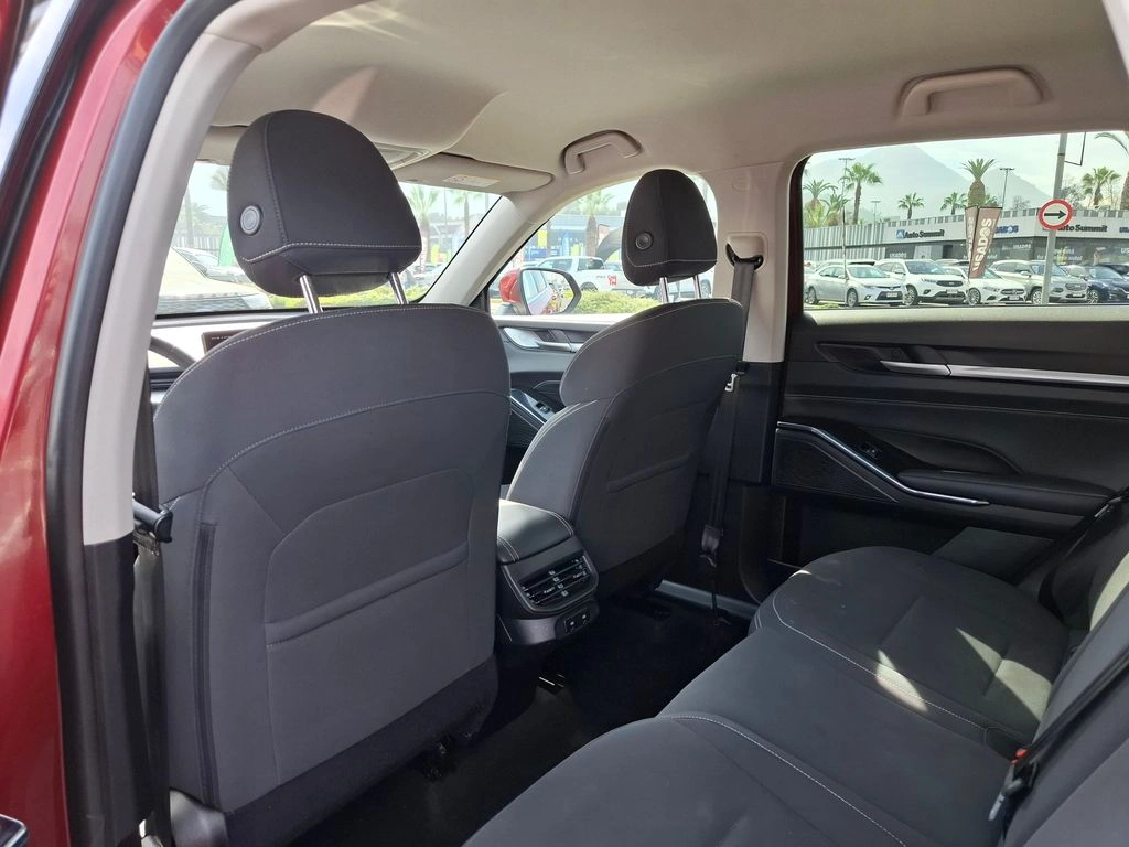 Haval H6 — foto 12 de 17