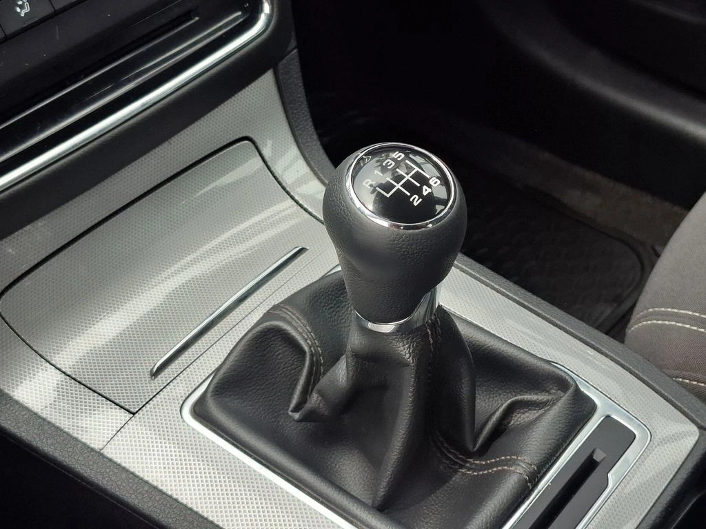MG Rx5 — foto 16 de 16