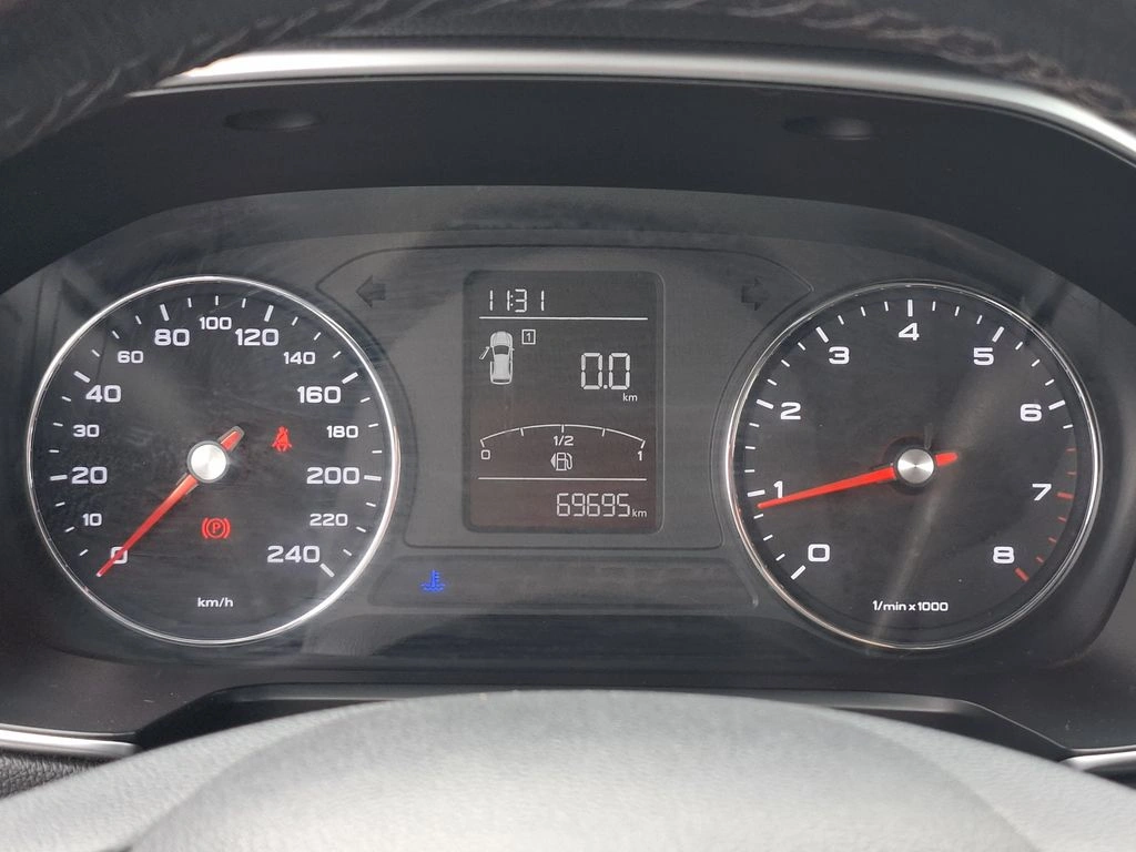 MG Rx5 — foto 13 de 16