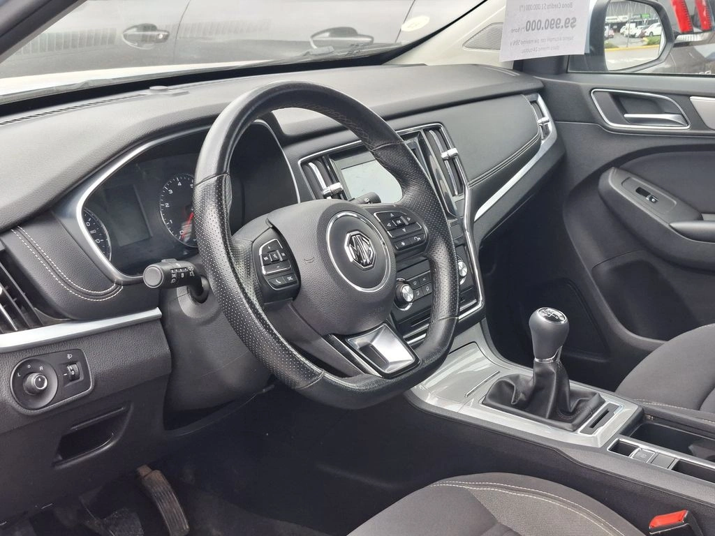 MG Rx5 — foto 7 de 16