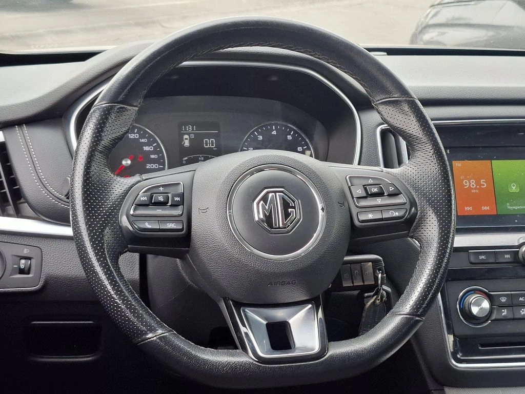 MG Rx5 — foto 11 de 16