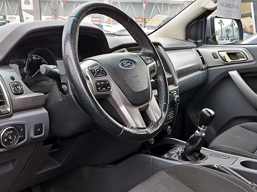 Ford Ranger — foto 3 de 4