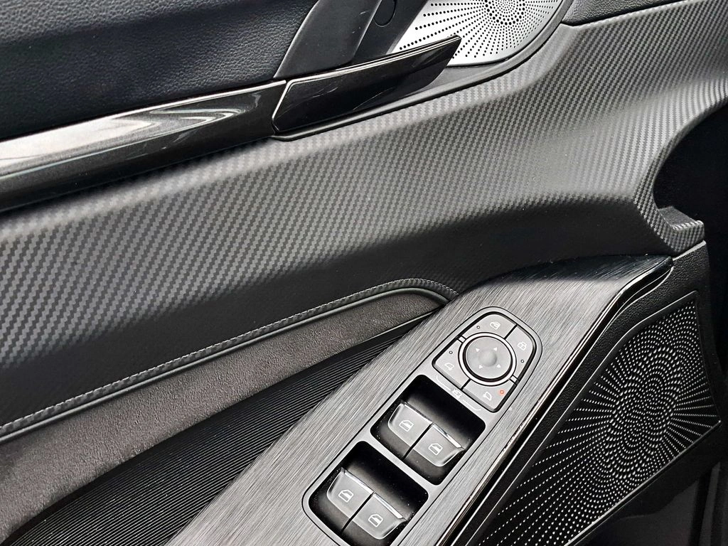 Haval H6 — foto 8 de 16