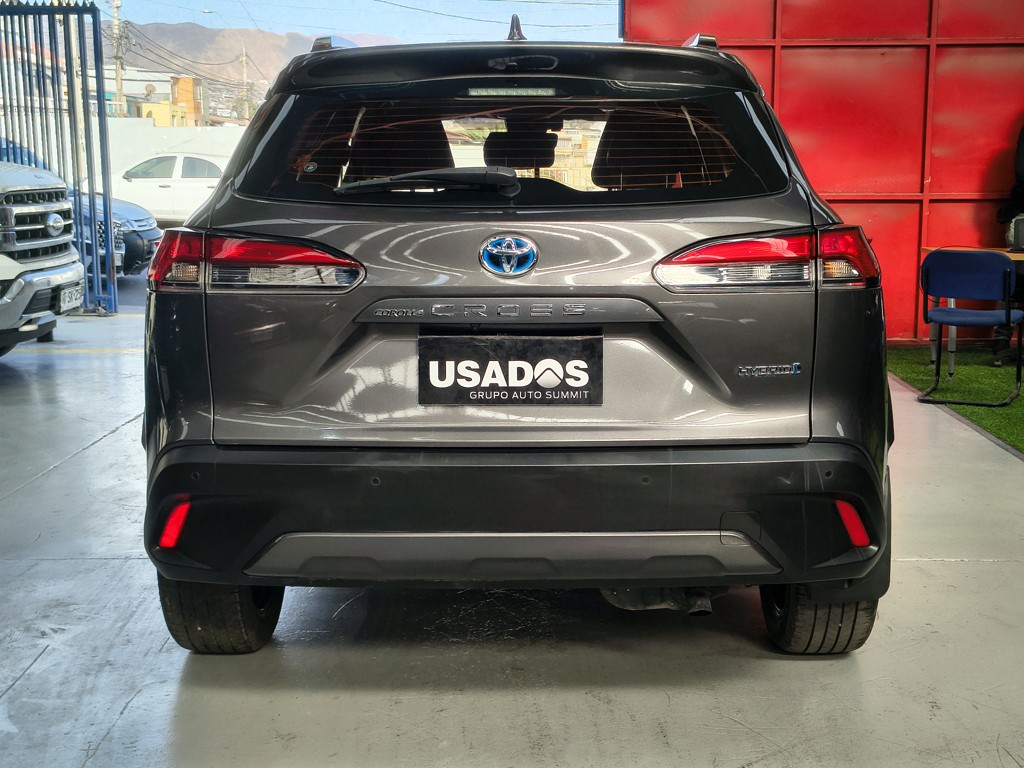 Toyota Corolla Cross — foto 7 de 23
