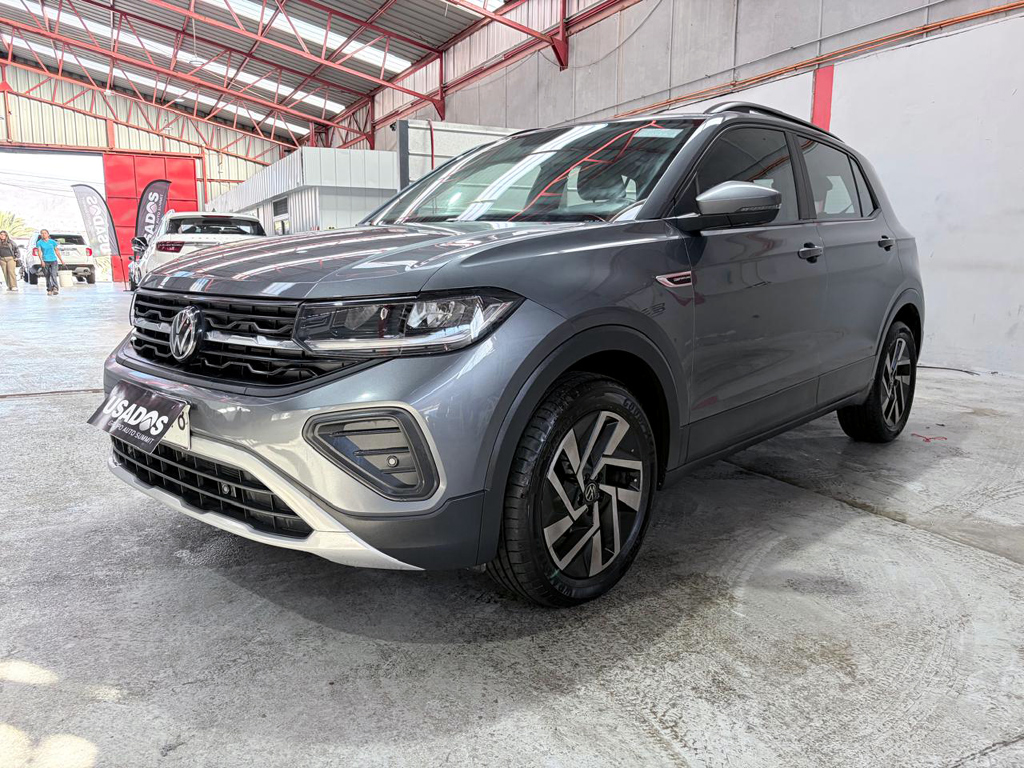 Volkswagen T-Cross — foto 2 de 18