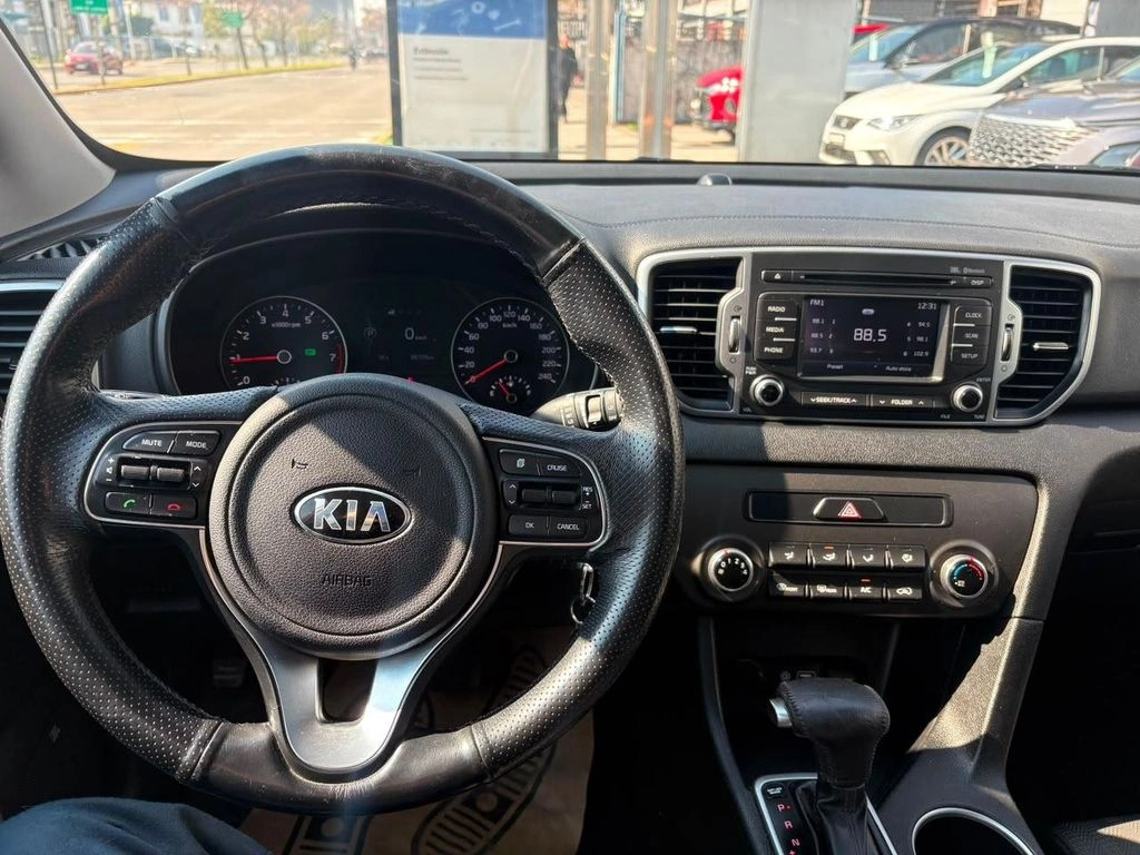 KIA Sportage — foto 7 de 10