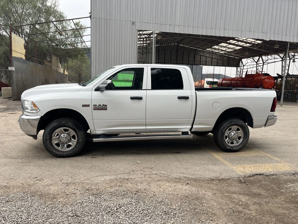 RAM 2500 2021 - Foto 5