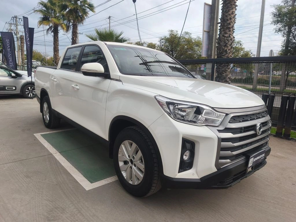 SSANGYONG GRAND MUSSO 2024 - Foto 4