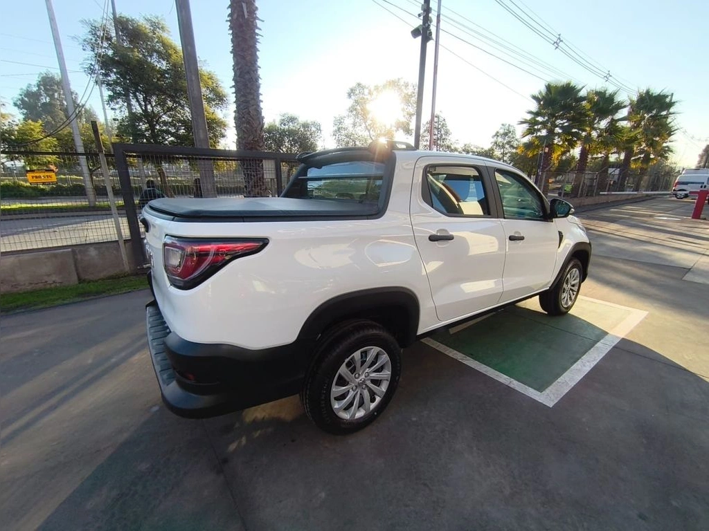 RAM 700 2026 - Foto 5