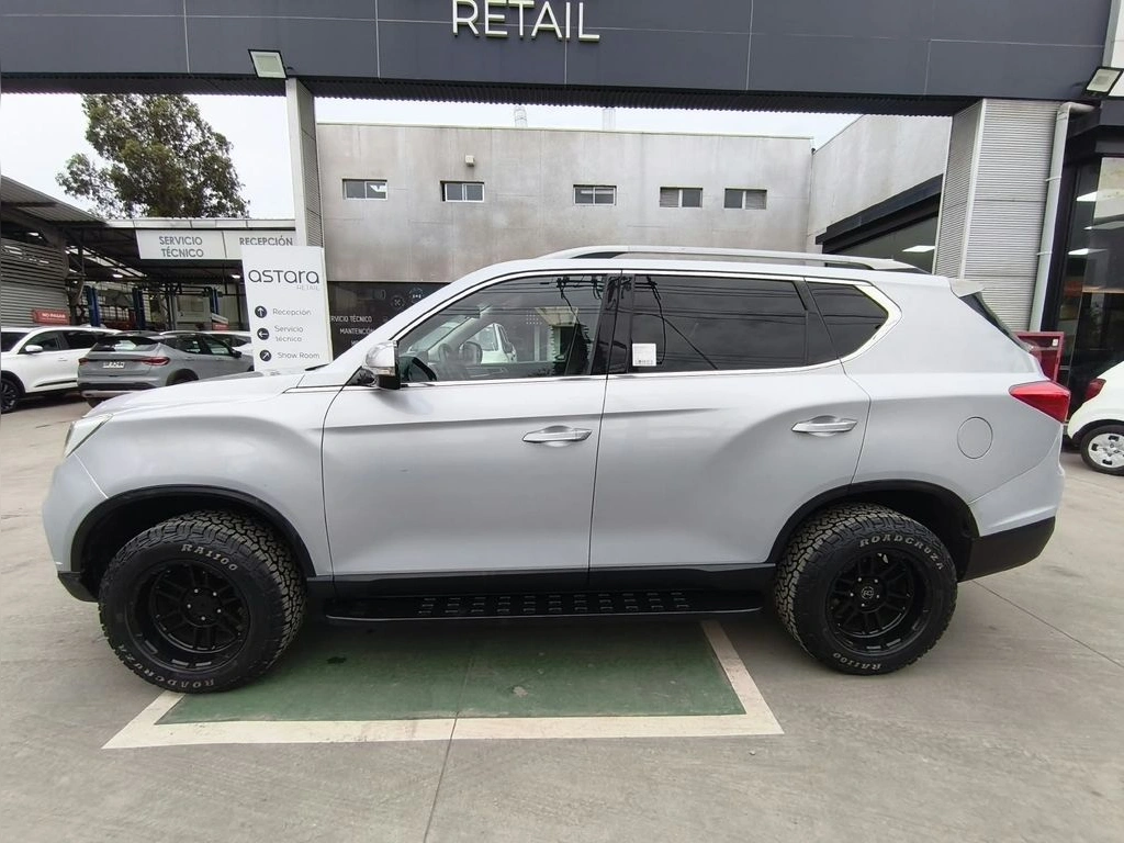 SSANGYONG REXTON 2020 - Foto 10