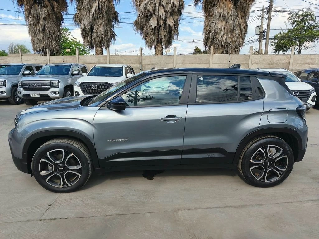 JEEP AVENGER 2025 - Foto 8