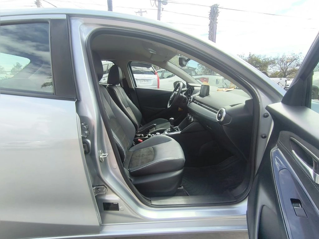 MAZDA 2 2021 - Foto 20