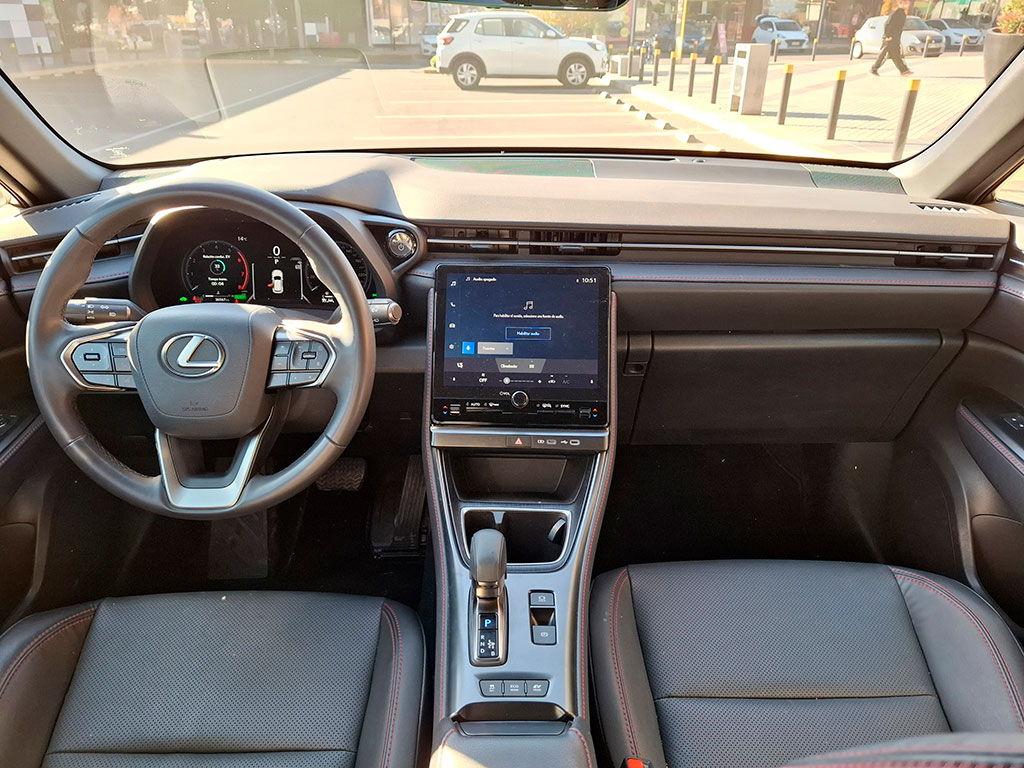 LEXUS LBX 2024 - Foto 10