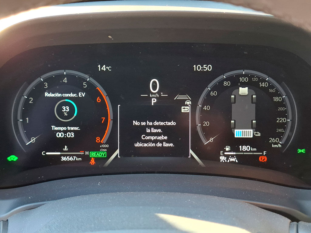 LEXUS LBX 2024 - Foto 14