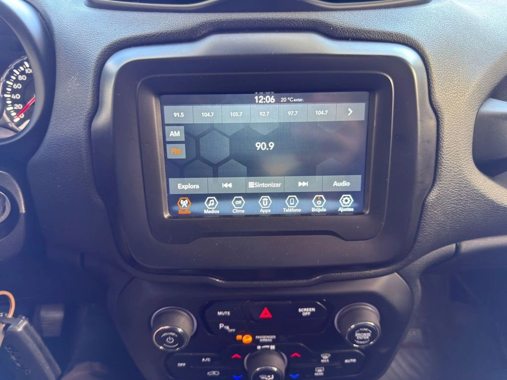 JEEP RENEGADE 2023 - Foto 13