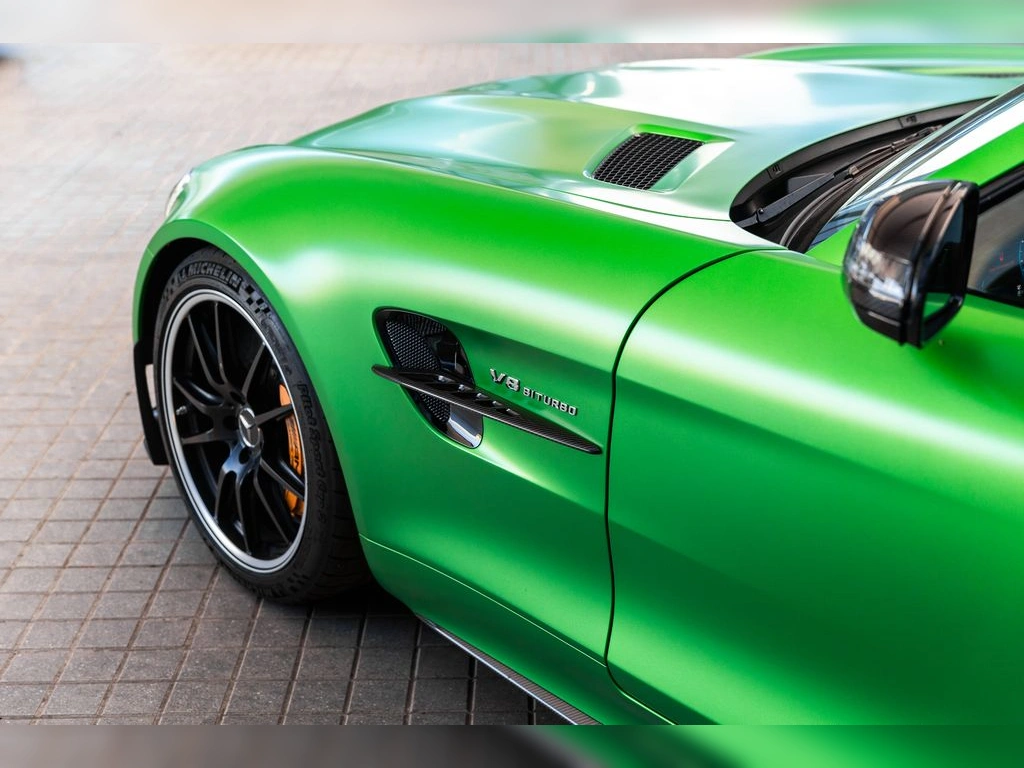 MERCEDES-BENZ AMG GT-R 2022 - Foto 20