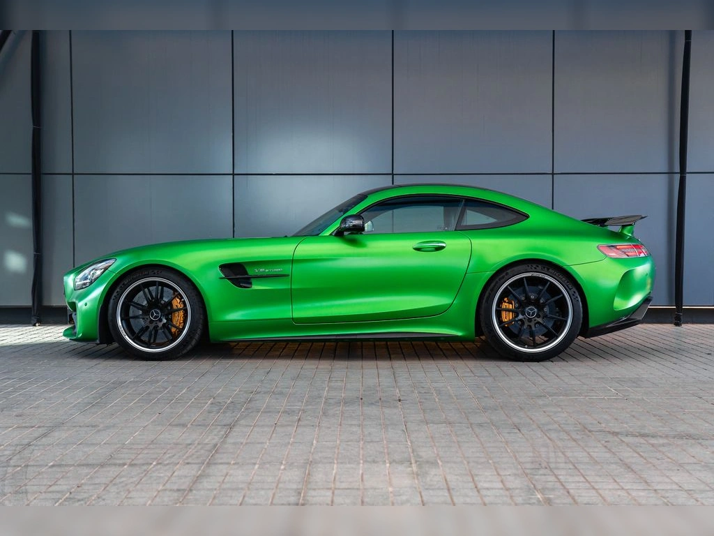 MERCEDES-BENZ AMG GT-R 2022 - Foto 8