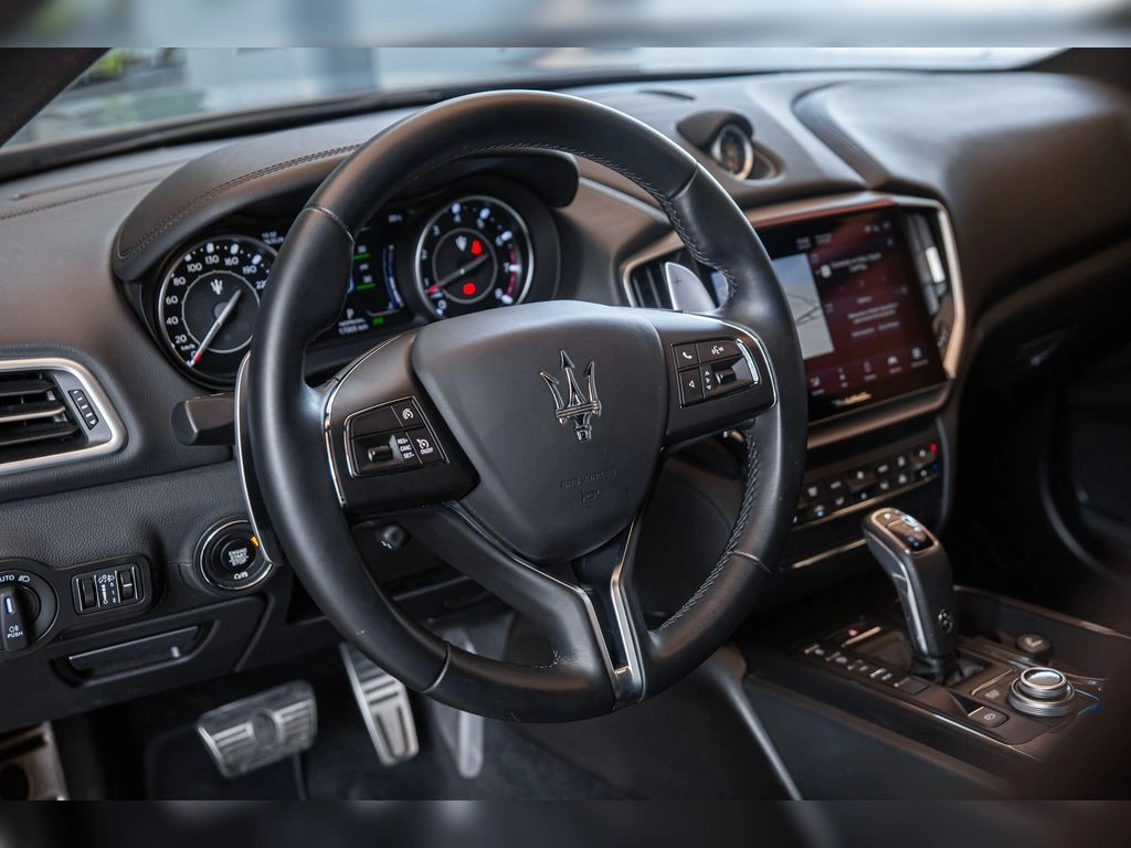 MASERATI GHIBLI 2022 - Foto 11
