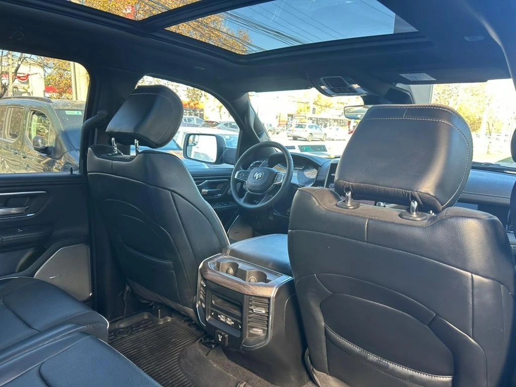 RAM 1500 2025 - Foto 9