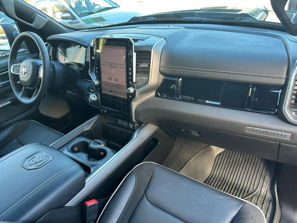 RAM 1500 2025 - Foto 8