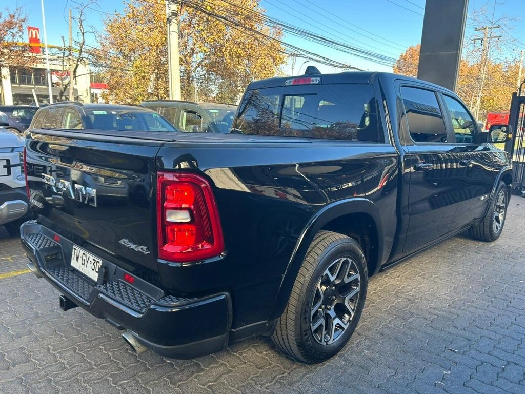 RAM 1500 2025 - Foto 7