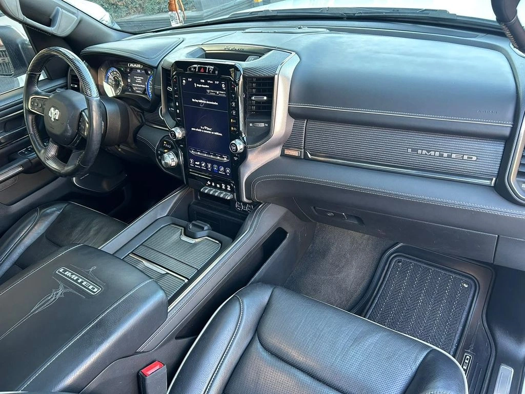 RAM 1500 2021 - Foto 8