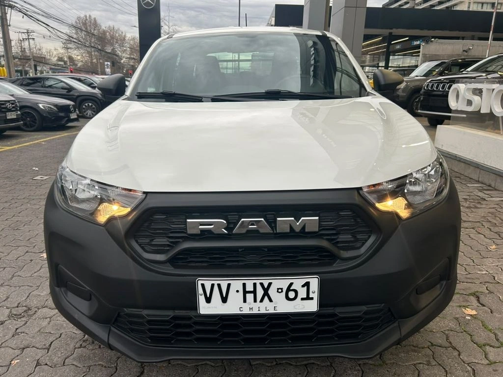 RAM 700 2026 - Foto 3