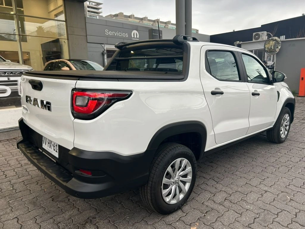 RAM 700 2026 - Foto 7