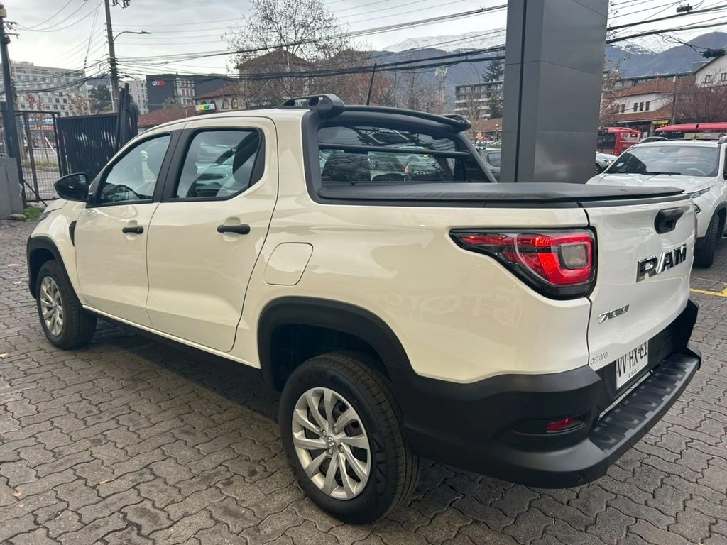 RAM 700 2026 - Foto 5