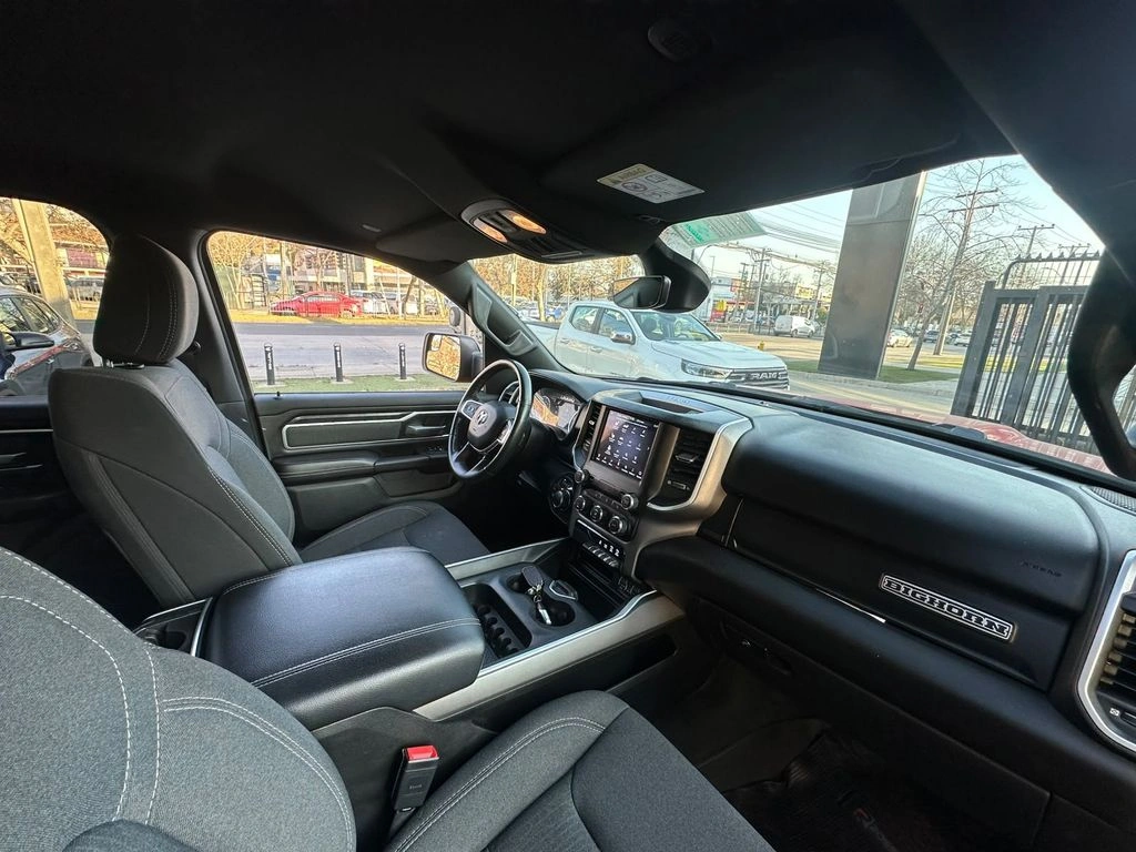 RAM 1500 2022 - Foto 13