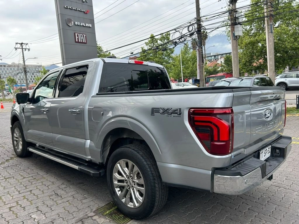FORD F-150 2025 - Foto 5