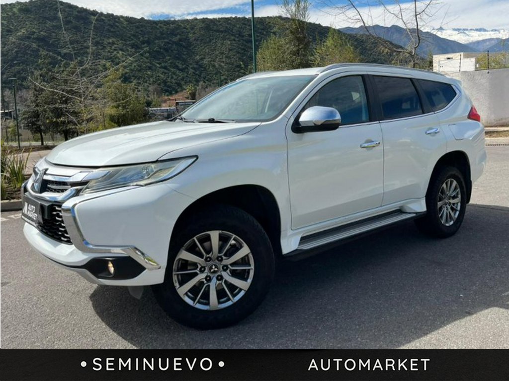 MITSUBISHI MONTERO