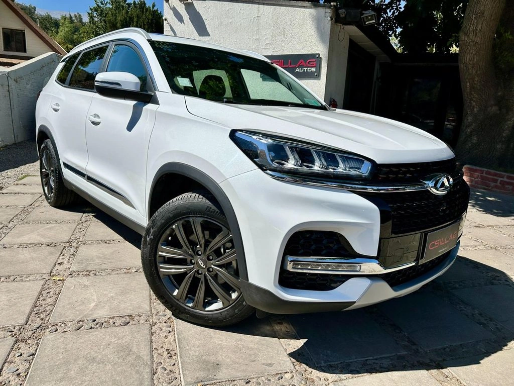 CHERY TIGGO 8