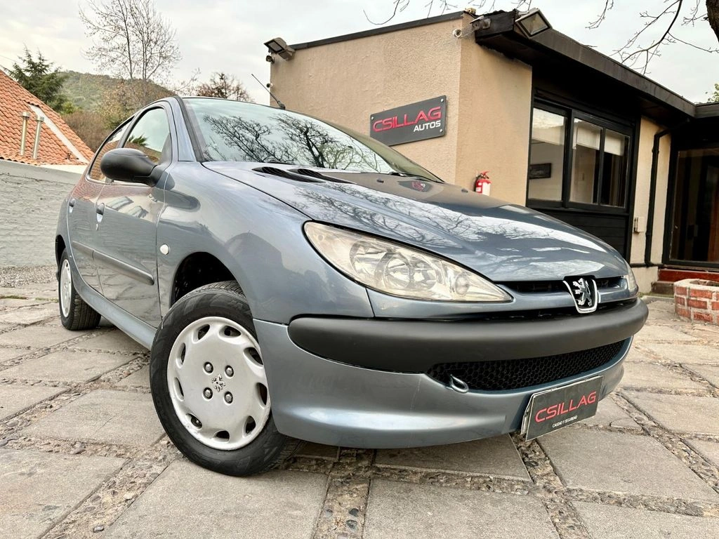 PEUGEOT 206