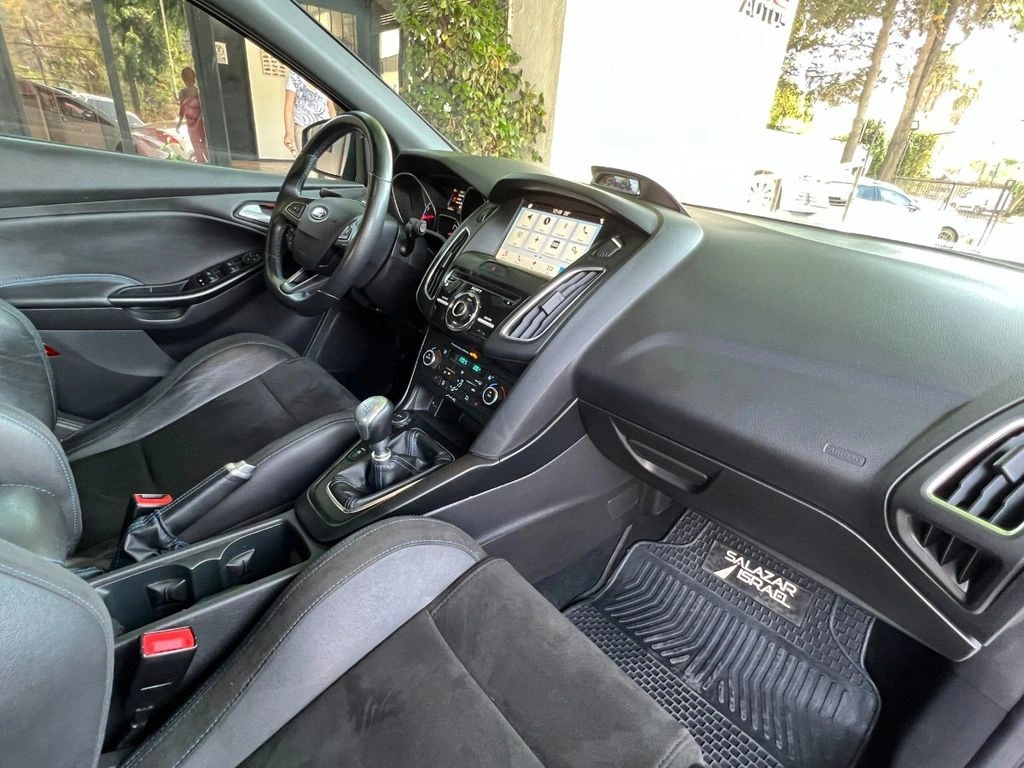 FORD FOCUS 2018 - Foto 28