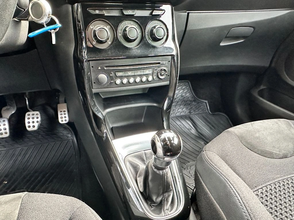 CITROEN DS3 2015 - Foto 17