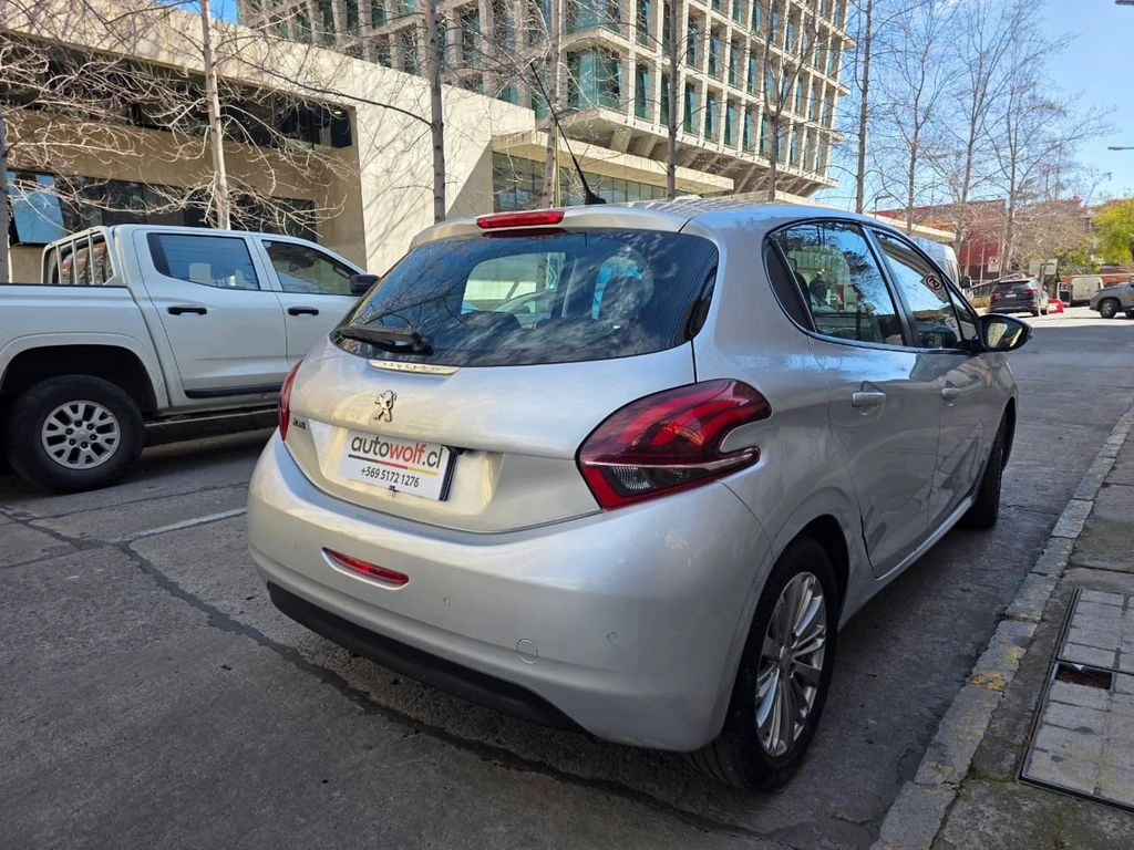 PEUGEOT 208 2019 - Foto 5