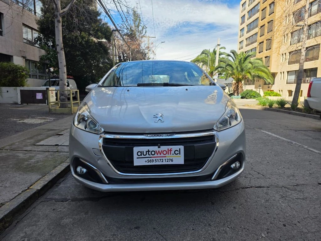 PEUGEOT 208 2019 - Foto 2