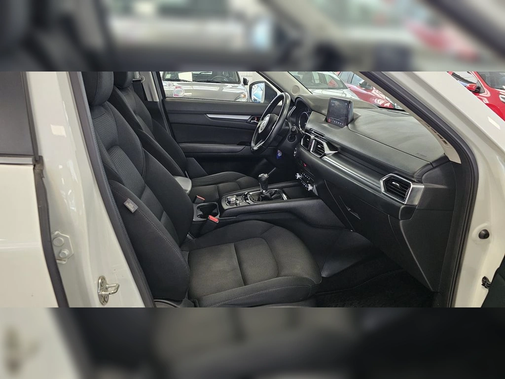 MAZDA 323 2020 - Foto 10