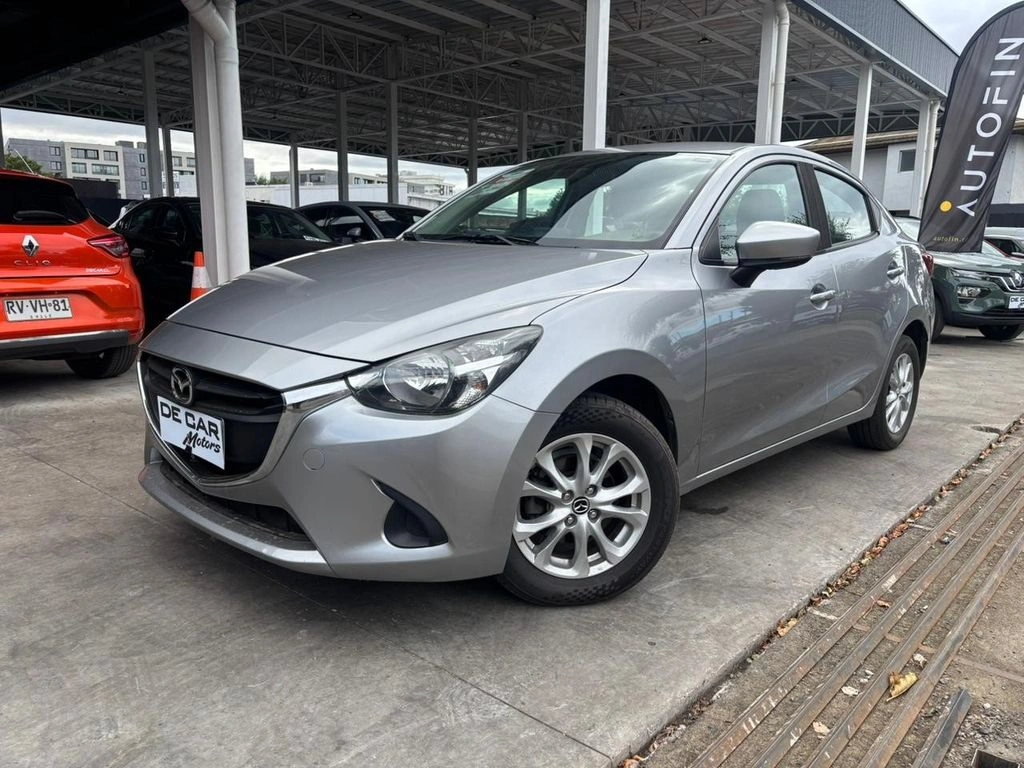 MAZDA 2 SEDAN