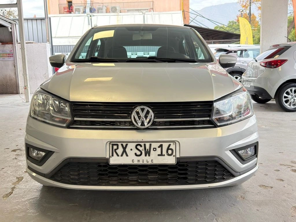 VOLKSWAGEN GOL