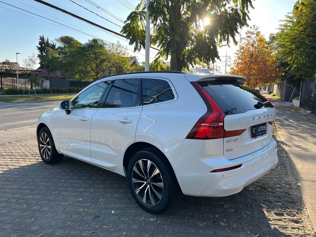 VOLVO XC60 2023 - Foto 3