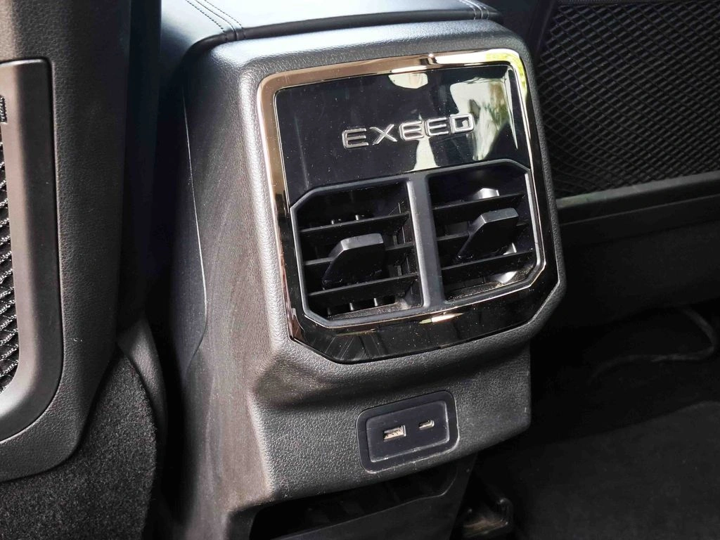 EXEED TXL 2024 - Foto 29