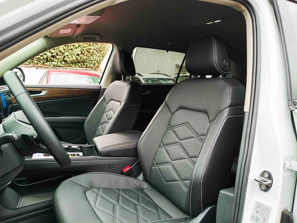 VOLKSWAGEN ATLAS 2026 - Foto 17